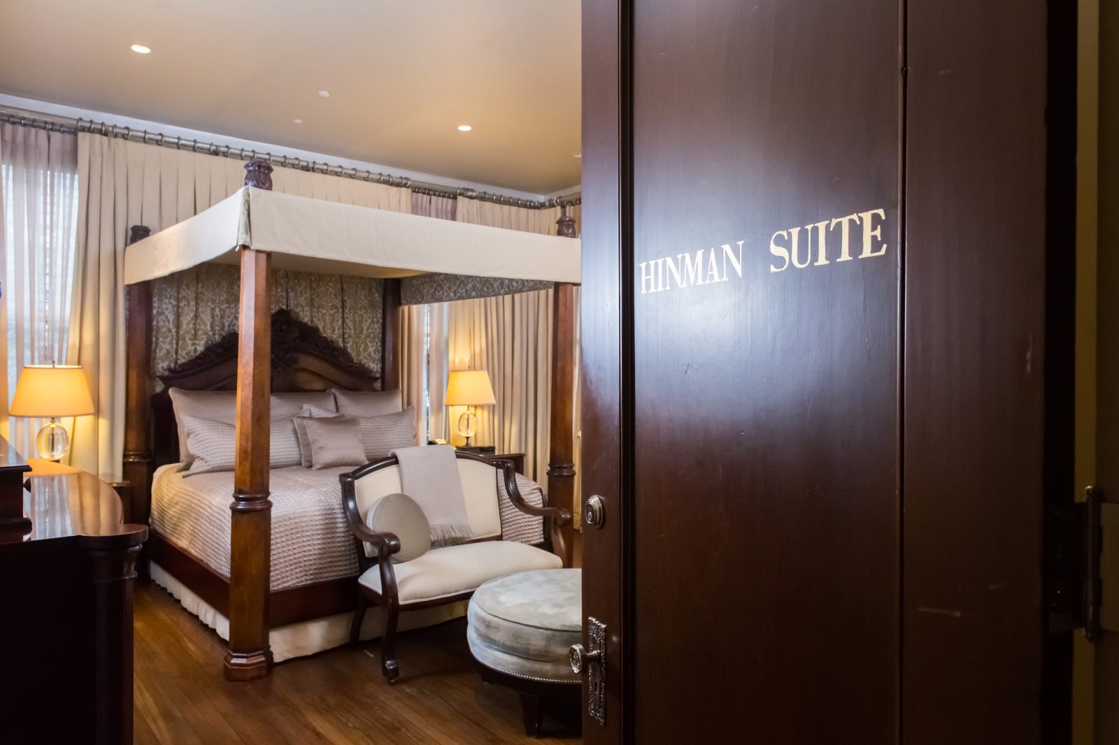 Hinman Suite at Stonehurst Place, Atlanta GA hotel